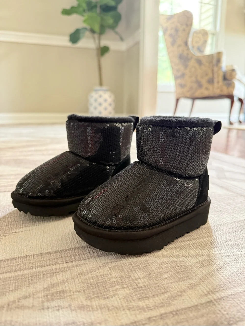 UGG Kids/Toddler Black Sequin Mini Boots